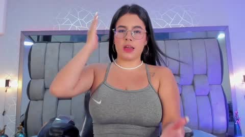  Haily Bairen online show from January 22, 7:34 pm