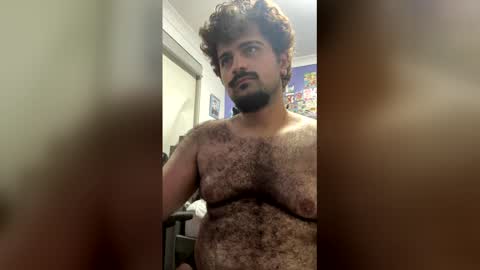 hairyblur online show from April 3, 11:28 am