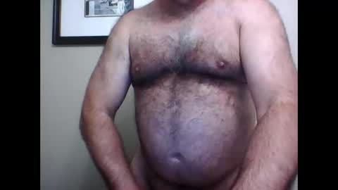 hairydaddreams online show from September 20, 6:16 am