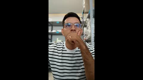 Damian online show from April 6, 2:40 pm