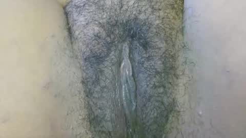 hairygirl83 online show from May 13, 10:19 pm