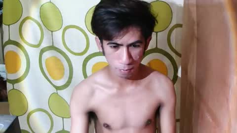 hairyhugecock_22 online show from October 11, 1:43 am