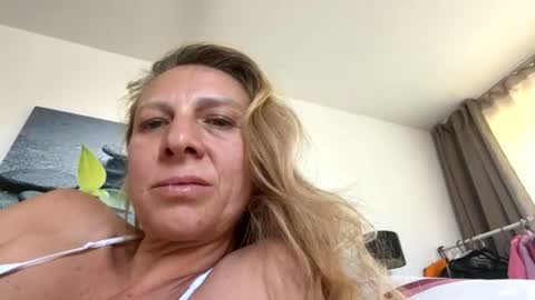pregnantJean online show from July 11, 1:03 pm