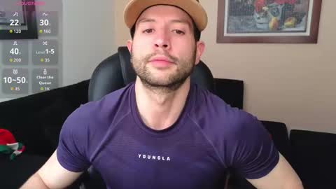 hairyncuteass online show from December 22, 2:46 pm