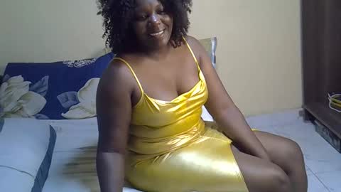 hairypussybigassy001 online show from December 14, 9:10 pm