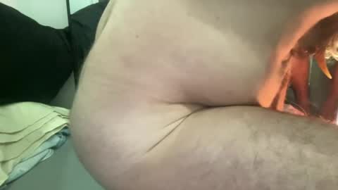 HairyTonkas online show from June 20, 6:08 am