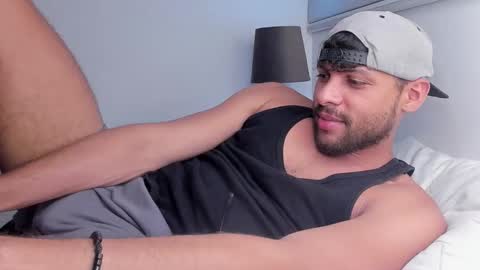 Independent       model  online show from March 28, 2:02 am