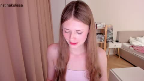 Melissa online show from July 19, 10:01 pm