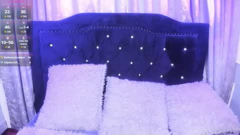 Halls Red online show from January 8, 10:15 pm