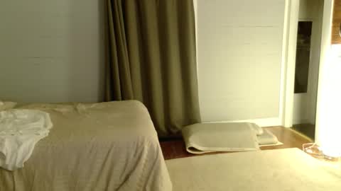 halycon2147818 online show from February 21, 2:31 pm