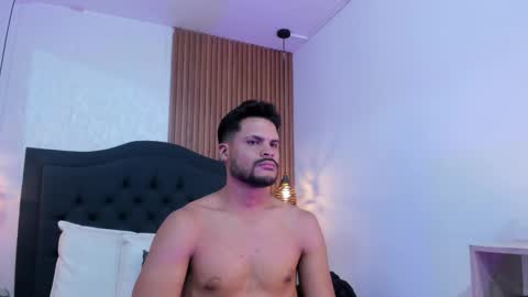 Hamilton online show from November 24, 8:51 pm