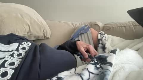 relax online show from April 11, 3:49 pm