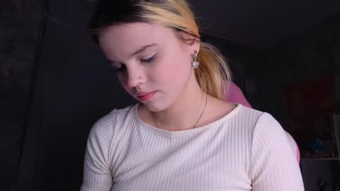 hana_mitsuri online show from January 19, 6:53 pm