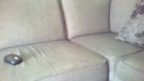 Snapshot of hand_ball_32 chatting on January 16, 1:48 am hand_ball_32 online show from January 16, 1:48 am