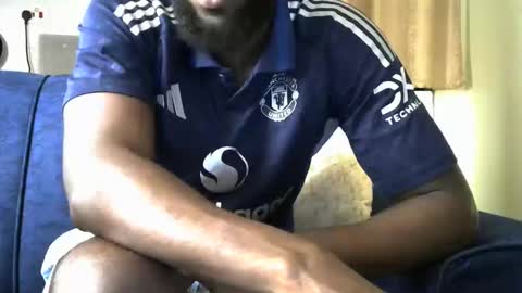 handsome king online show from October 30, 11:55 am