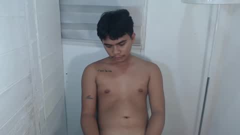 handsome_vanana online show from March 9, 1:15 pm