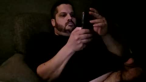 Handsomedaddy198923 online show from January 12, 6:09 am