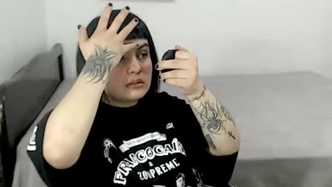 Snapshot of hanna99moon chatting on October 10, 5:13 am JUANA online show from October 10, 5:13 am