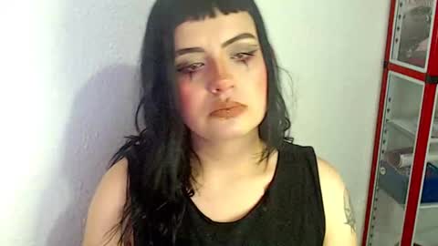 Snapshot of hanna99moon chatting on February 13, 2:09 pm JUANA online show from February 13, 2:09 pm