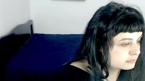 Snapshot of hanna99moon chatting on October 4, 5:49 am JUANA online show from October 4, 5:49 am