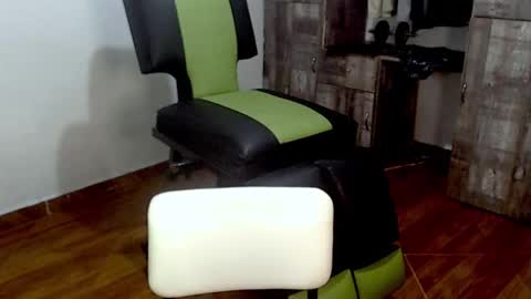 Snapshot of hanna99moon chatting on February 26, 3:03 am JUANA online show from February 26, 3:03 am