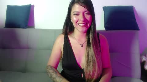 Hanna  online show from August 2, 12:23 am