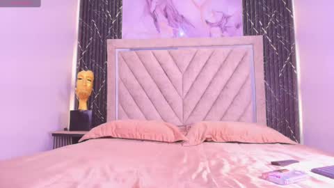 Hanna online show from September 8, 8:19 pm