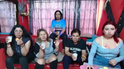 Snapshot of hanna_mature01 chatting on March 2, 1:38 pm Hanna online show from March 2, 1:38 pm