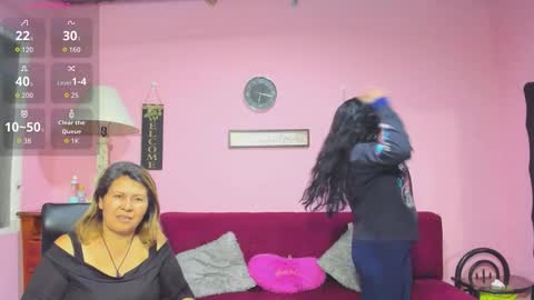 Snapshot of hanna_mature01 chatting on September 14, 11:17 pm Hanna online show from September 14, 11:17 pm