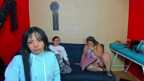 Snapshot of hanna_mature01 chatting on September 25, 12:50 am Hanna online show from September 25, 12:50 am