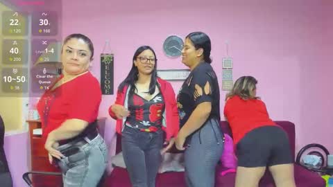 Snapshot of hanna_mature01 chatting on October 3, 1:19 pm Hanna online show from October 3, 1:19 pm