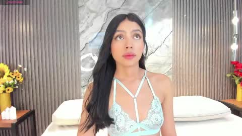 Hanna S online show from April 28, 11:25 am