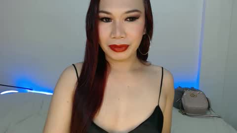 Hannah online show from September 26, 2:30 am