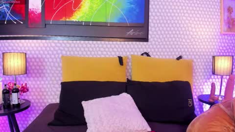 Hanna online show from October 29, 4:36 am