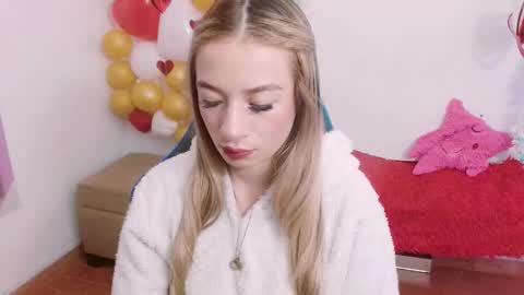 Hannah 027 online show from September 15, 12:39 pm