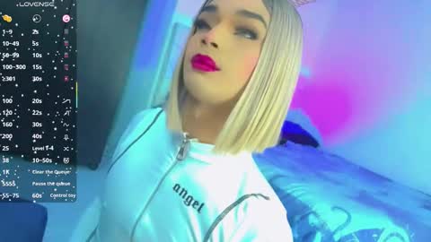 hannah backers online show from October 17, 5:44 am