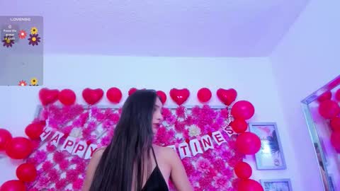 Hannah Miller online show from February 12, 1:15 pm