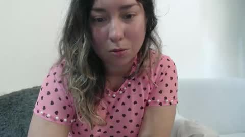 hannahevans2 online show from February 24, 1:58 pm