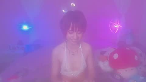 Hannah online show from February 25, 3:42 pm