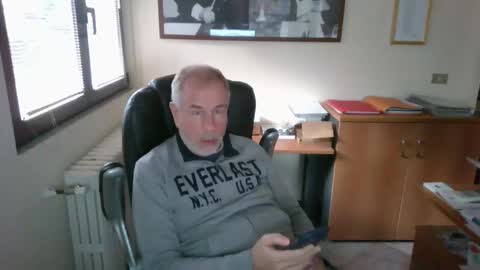 Snapshot of hanscooper chatting on October 22, 2:08 pm hanscooper online show from October 22, 2:08 pm