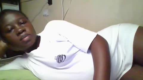 happy_dimple online show from October 29, 12:07 pm