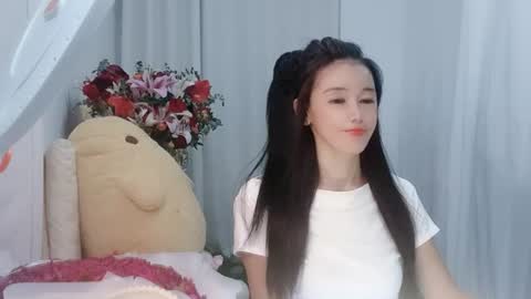 Daisy online show from August 2, 3:25 pm