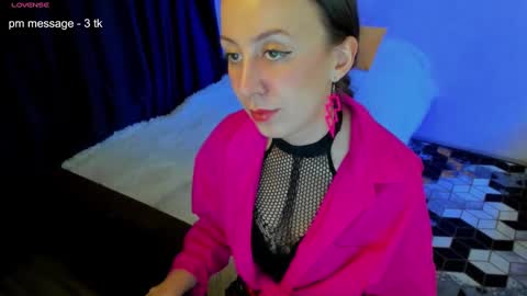 Stephanie online show from February 18, 8:03 pm