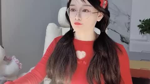 Daisy online show from February 14, 5:14 pm