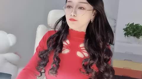 Daisy online show from January 26, 5:23 pm