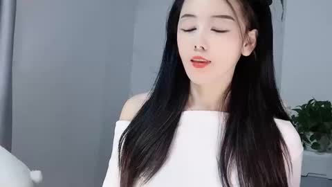 happysweety1688 online show from February 2, 2:20 am