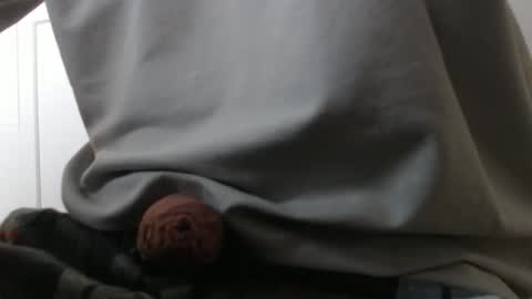 happyvelvetpaw online show from December 1, 9:51 am