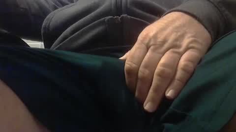 Snapshot of hard1foru62 chatting on January 17, 10:11 am hard1foru62 online show from January 17, 10:11 am