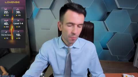 Steve online show from November 18, 12:41 pm