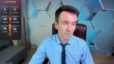 Steve online show from December 5, 2:37 pm